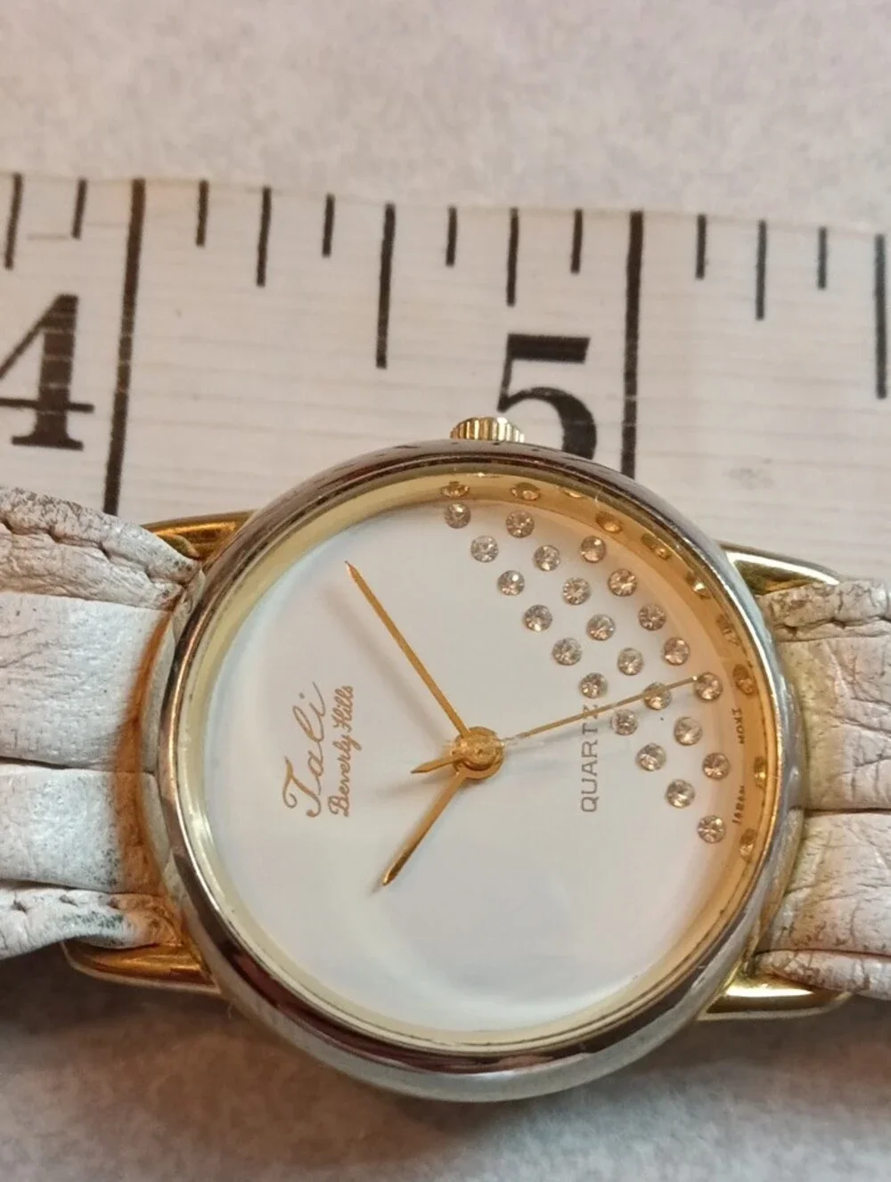 Women's White Leather Gold Accent Quartz Watch